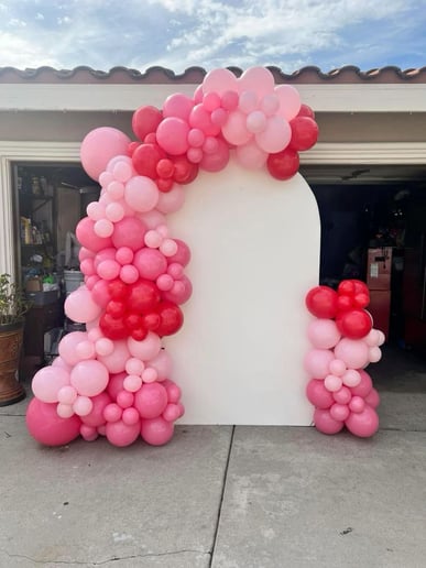 Gallery photo 1 of M Balloon Studio
