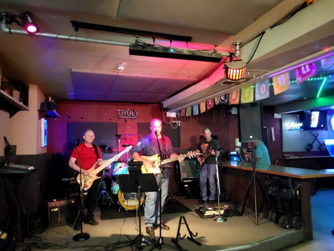 Gallery photo 6 of Maasman Band