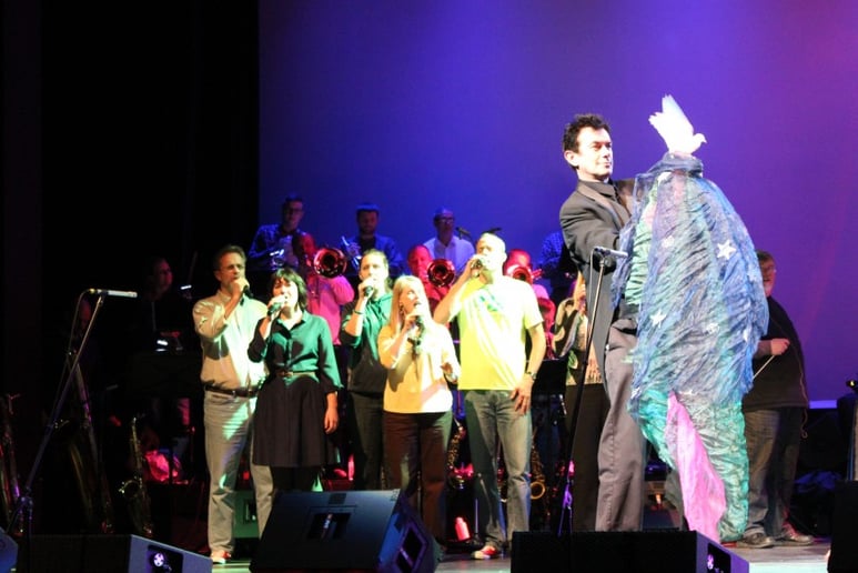Gallery photo 3 of Maciek the Magician
