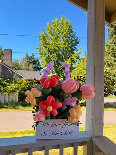 Gallery photo 3 of Mad For Balloons
