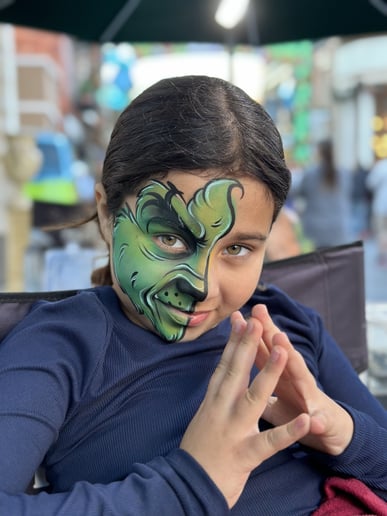 Gallery photo 4 of Mad Rooster Face and Body Art