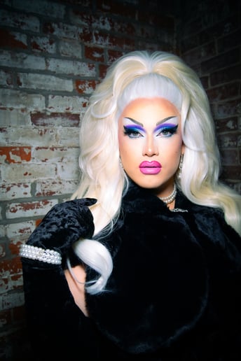 Gallery photo 4 of Madam Zapple