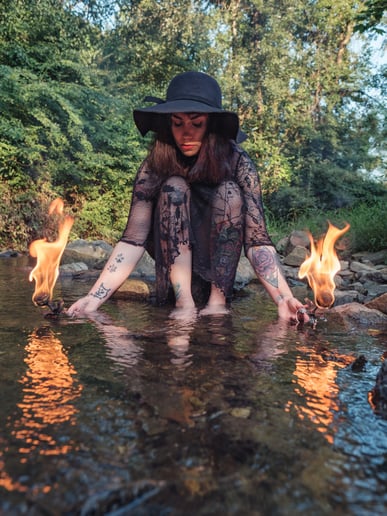 Gallery photo 5 of Azula Murdra