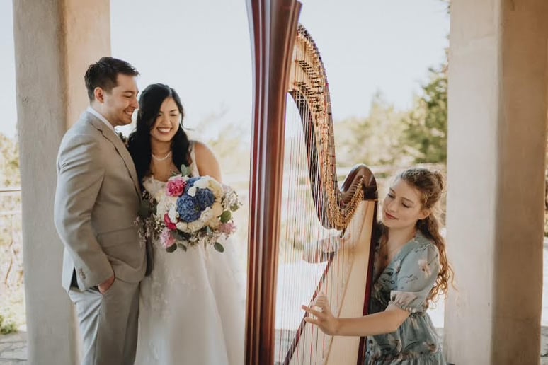 Gallery photo 1 of Madeleine Restaino Harpist