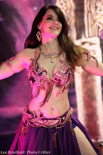 Gallery photo 3 of Maela Belly Dance