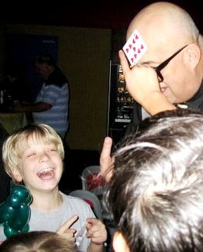 Gallery photo 4 of Magic & Comedy of Steve Hart