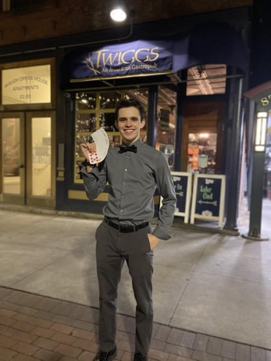 Gallery photo 3 of Magic and illusions