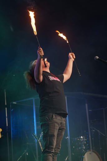 Gallery photo 6 of Magic And Stunts