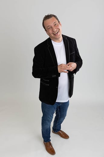 Gallery photo 3 of Ari Paul