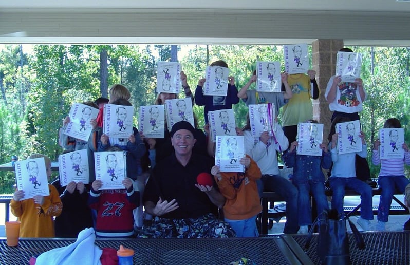 Gallery photo 4 of Magic Barry Family Entertainment