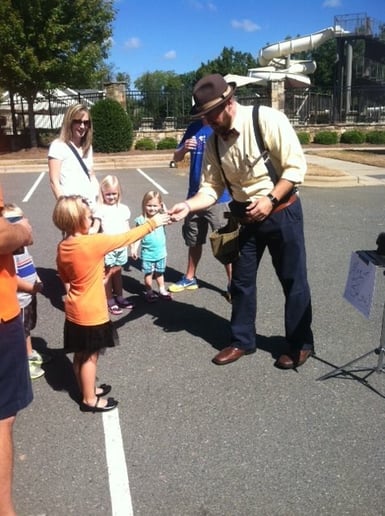 Gallery photo 4 of Criswell: Traveling Magician