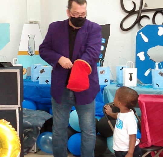 Gallery photo 8 of Rick The Magic Guy