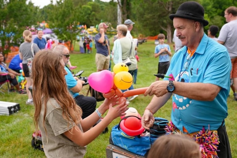 Gallery photo 6 of Magic Christopher