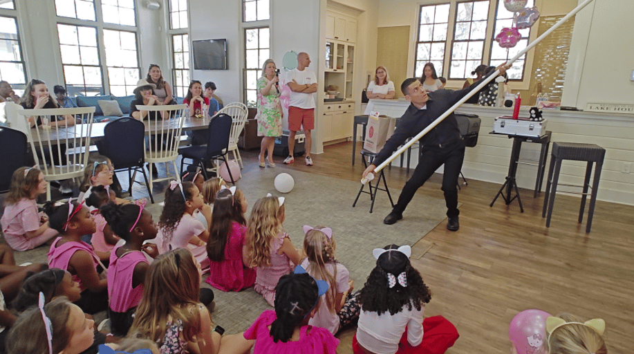 Gallery photo 6 of Fishhawk Magic: Laughter, Fun & Wonder!