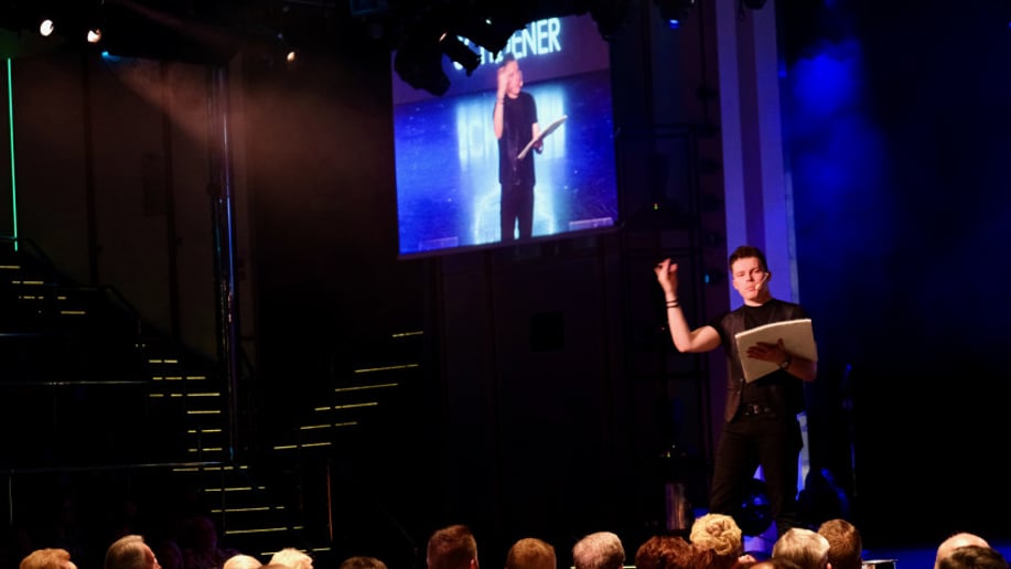 Gallery photo 8 of Daniel David - DC's #1 Mentalist Magician
