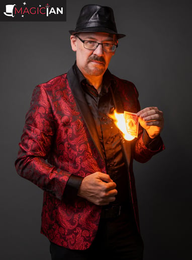 Gallery photo 2 of Magic Ian - Toronto