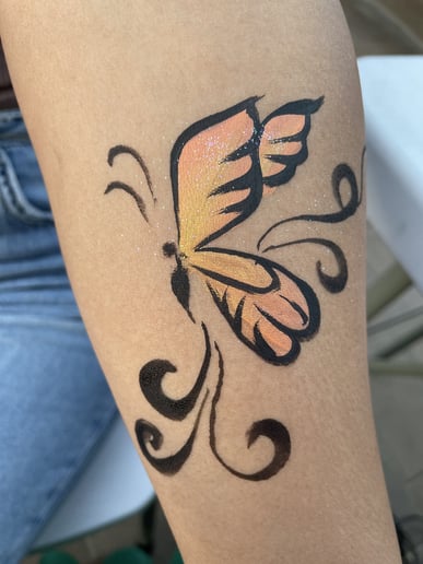 Gallery photo 27 of Magic In Color Face Painting