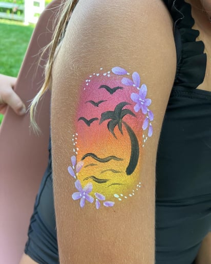 Gallery photo 3 of Magic In Color Face Painting