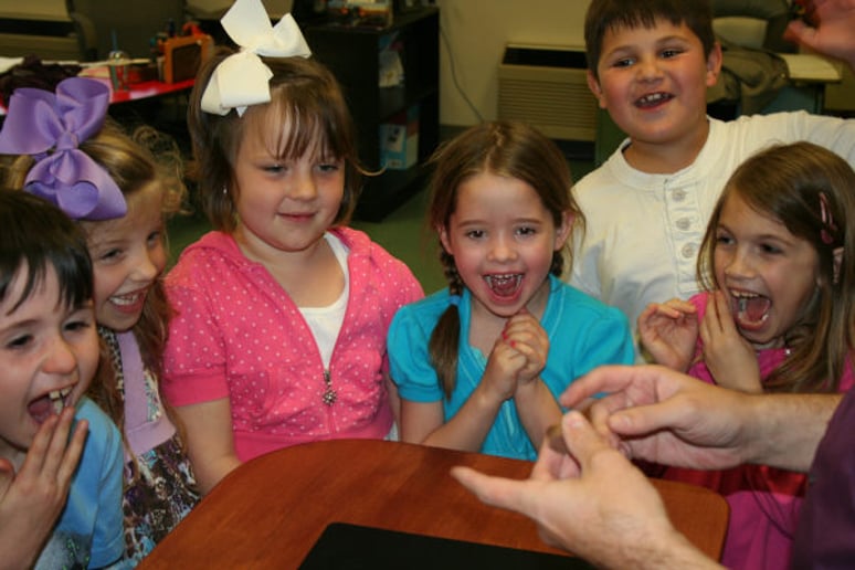 Gallery photo 2 of Magic Man Rob Weems