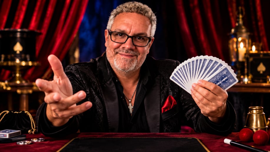 Gallery photo 5 of Magic Man Rob Weems