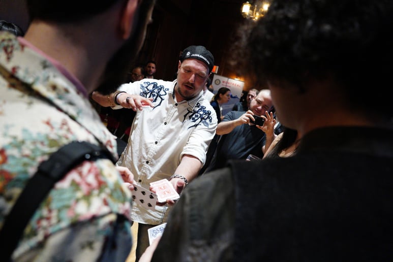 Gallery photo 1 of Jason's Magic - Magic & Mentalism