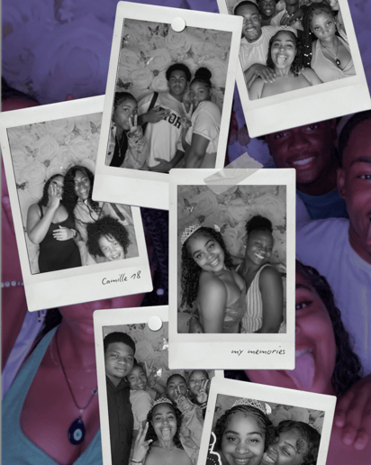 Gallery photo 1 of Magic Moments Booth