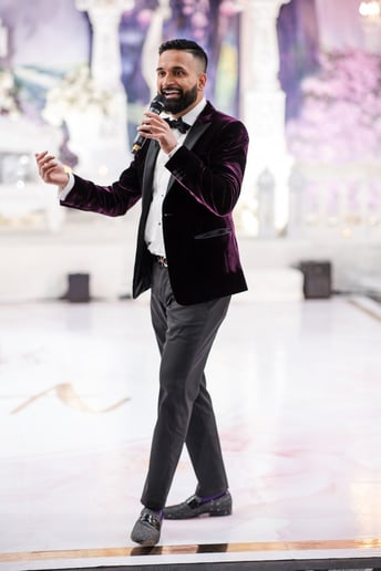 Gallery photo 5 of Wedding MC and Magician Durgy Spade