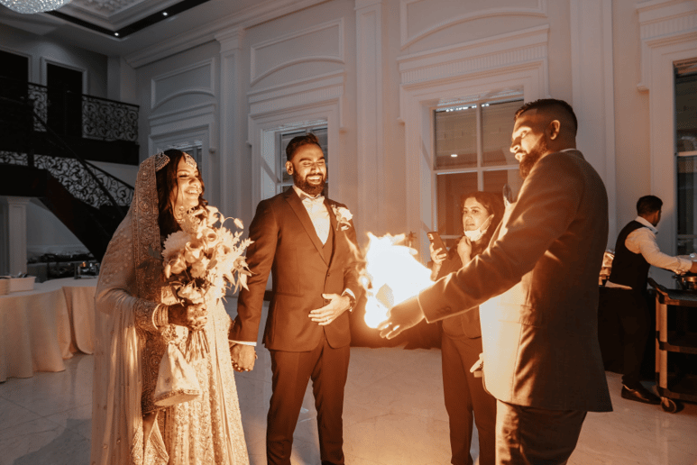 Gallery photo 8 of Wedding MC and Magician Durgy Spade