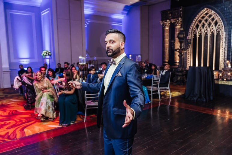 Gallery photo 10 of Wedding MC and Magician Durgy Spade