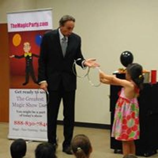 Gallery photo 1 of Magic Party
