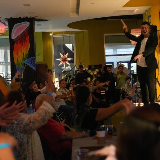 Gallery photo 18 of Dan's Magic Show