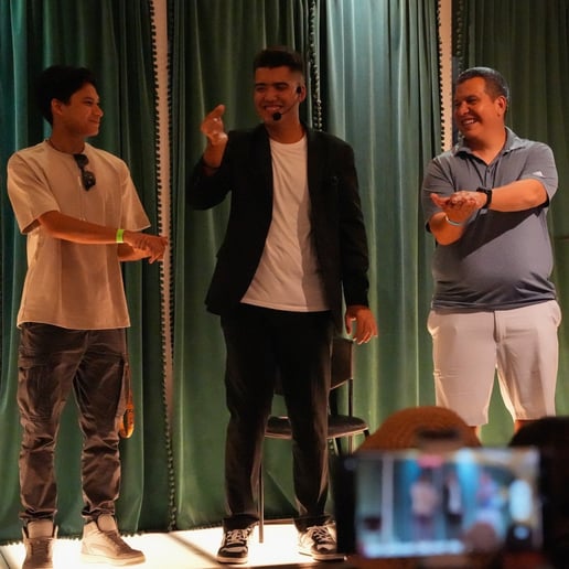 Gallery photo 2 of Dan's Magic Show