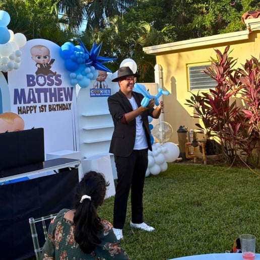Gallery photo 5 of Dan's Magic Show