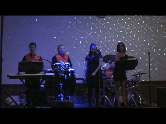 Gallery photo 3 of Magic Sound Band