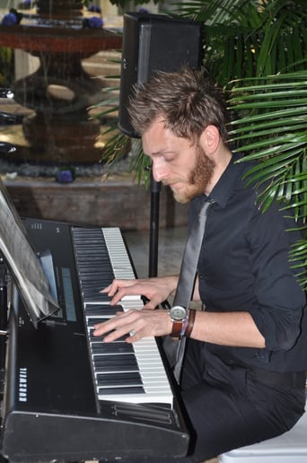 Gallery photo 3 of Musik For You