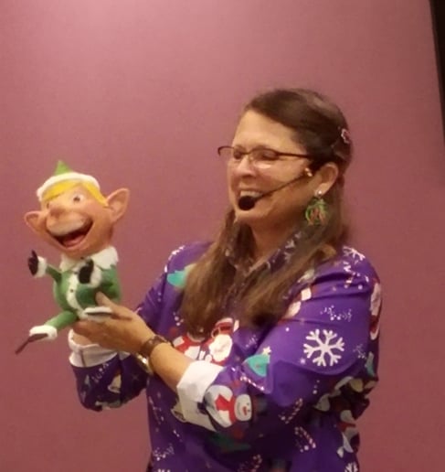 Gallery photo 12 of Santa and Mrs. Claus (The Magical Clauses)