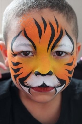 Gallery photo 2 of Magical Face Paints