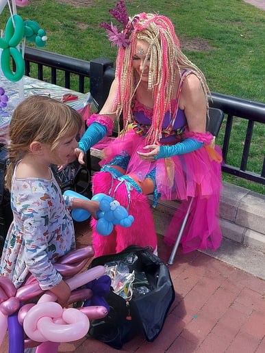 Gallery photo 10 of Magical Melinda Creative Balloon Designs