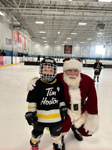 Gallery photo 4 of Magical Santa Claus