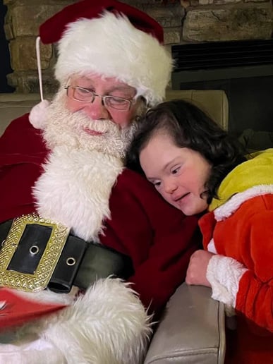 Gallery photo 3 of Magical Santa Claus