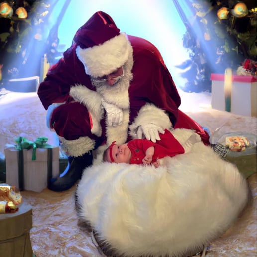 Gallery photo 5 of Magical Santa Claus