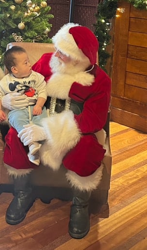 Gallery photo 10 of Magical Santa Claus
