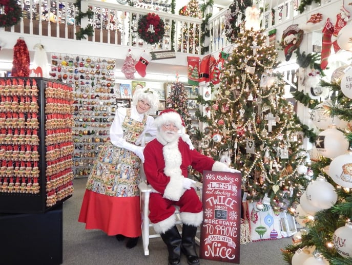 Gallery photo 6 of Magical Santa