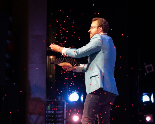 Gallery photo 2 of Gabriel Le Marquand Perreault, Magicien - Magician