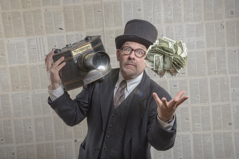 Gallery photo 5 of Magician Brandon Scott