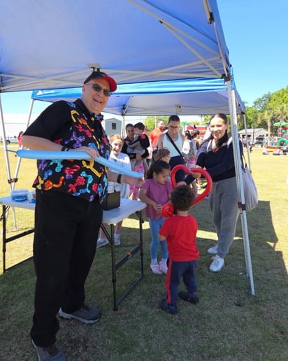 Gallery photo 6 of Magician Bruce Young