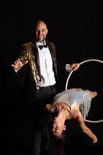 Gallery photo 9 of Magician D.J. Edwards