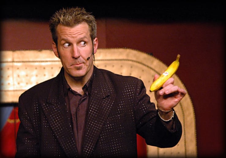 Gallery photo 2 of Magician Jeff Lee
