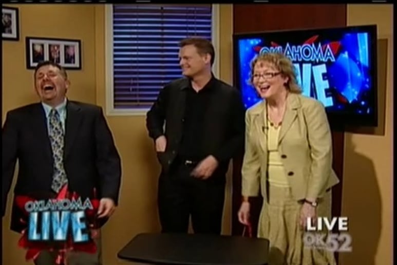 Gallery photo 5 of Magician  Jonathan Meyer