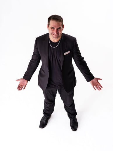 Gallery photo 10 of Magician Lex The Illusionist Mentalist